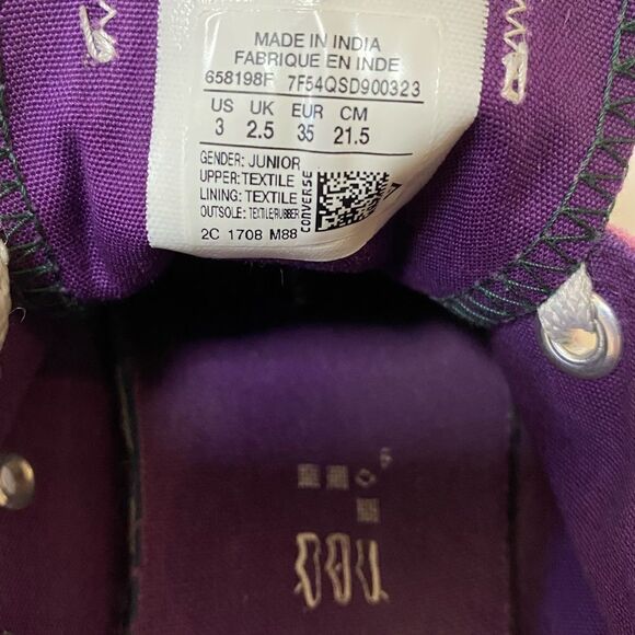 Converse CTAS Junior’s Pink Velvet Double Tongue Low Top Sneakers - Picture 11 of 11